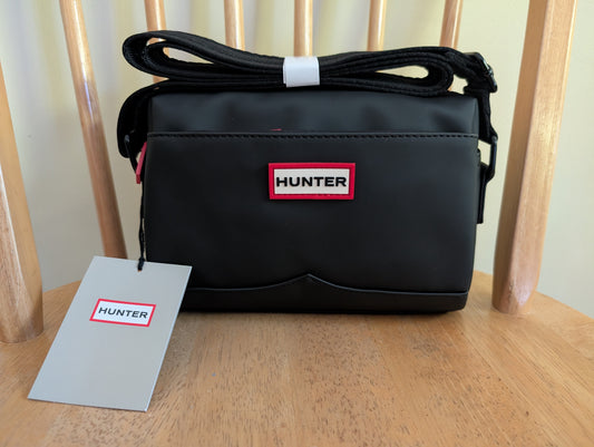 Hunter Everyday Crossbody Bag (Black)