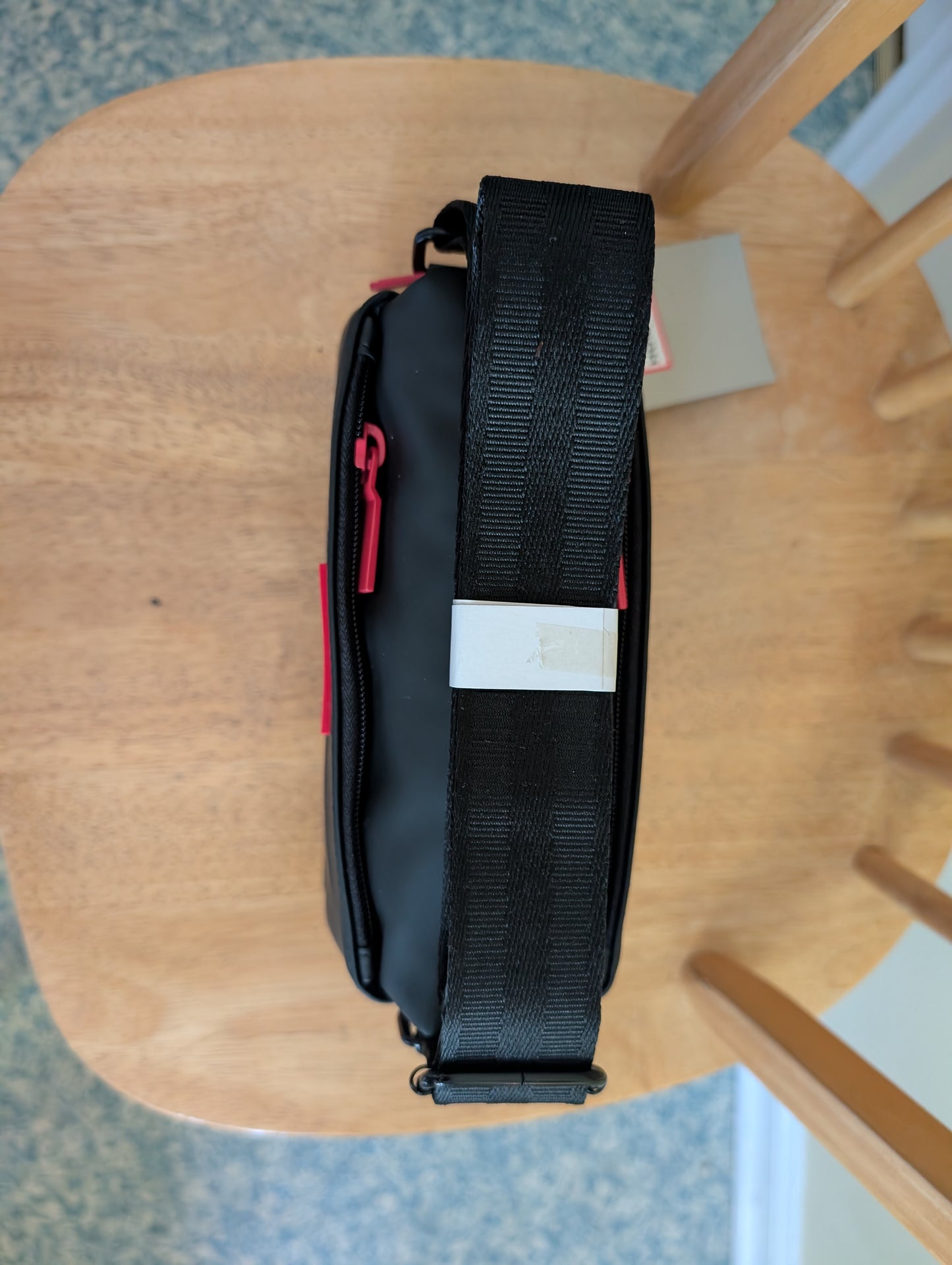 Hunter Everyday Crossbody Bag (Black)
