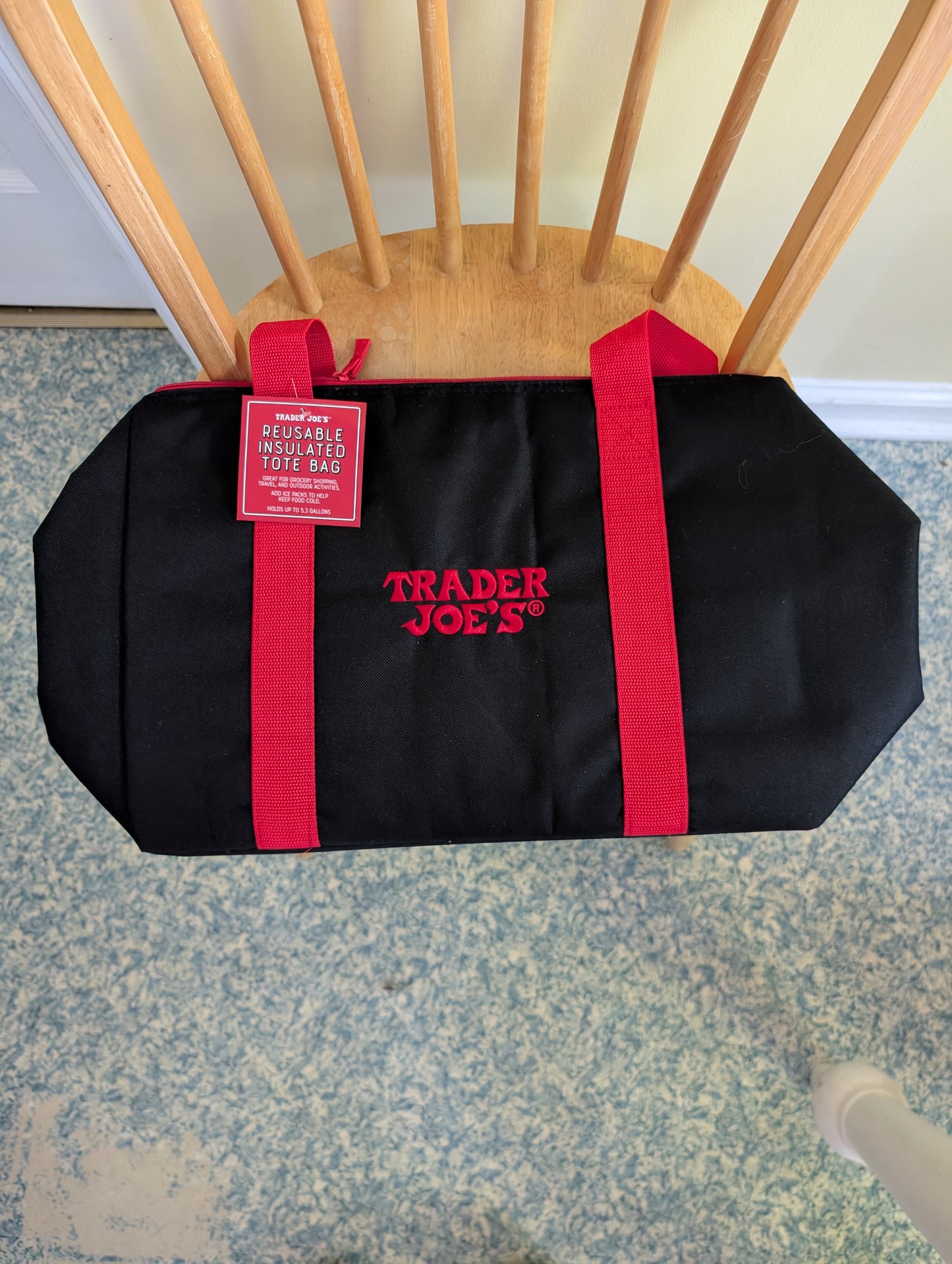 Trader Joe's Resuable Insulated Tote Bag (Red & Black)