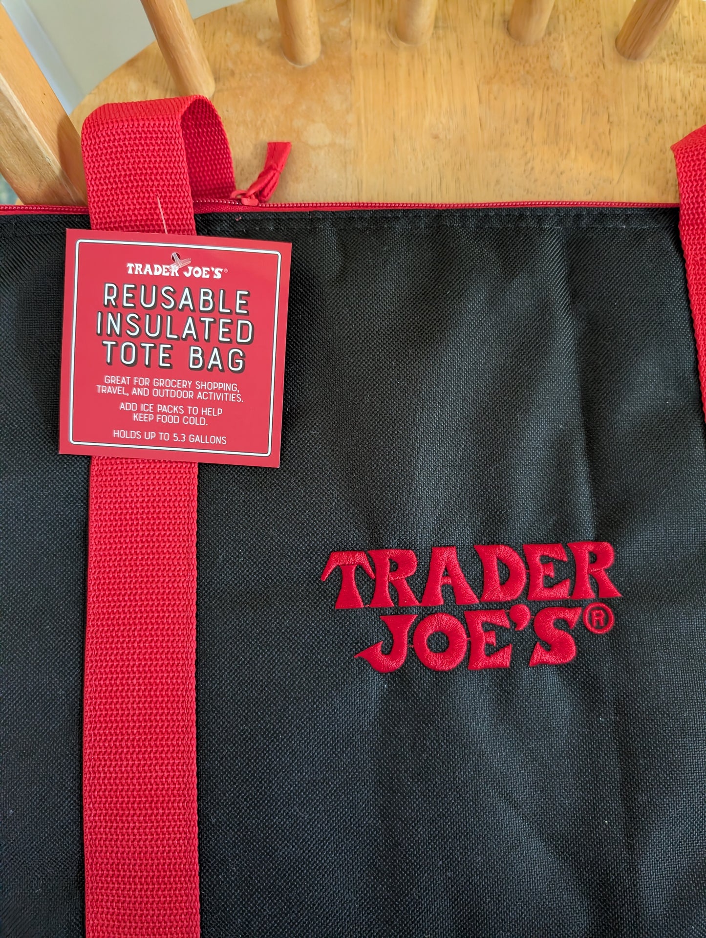 Trader Joe's Resuable Insulated Tote Bag (Red & Black)